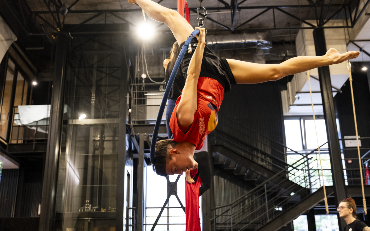 Ateliers de cirque aérien pour adultes